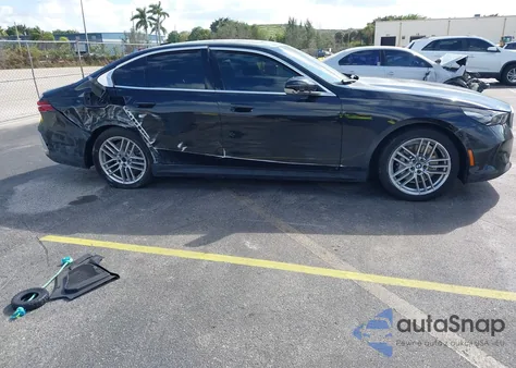 2025 BMW 530I from USA, damaged, VIN WBA43FJ06SCT19752